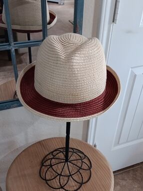Biltmore 1917 Men's Straw Trilby Hat X-Large XL Cream Burgundy Dorfman Pacific